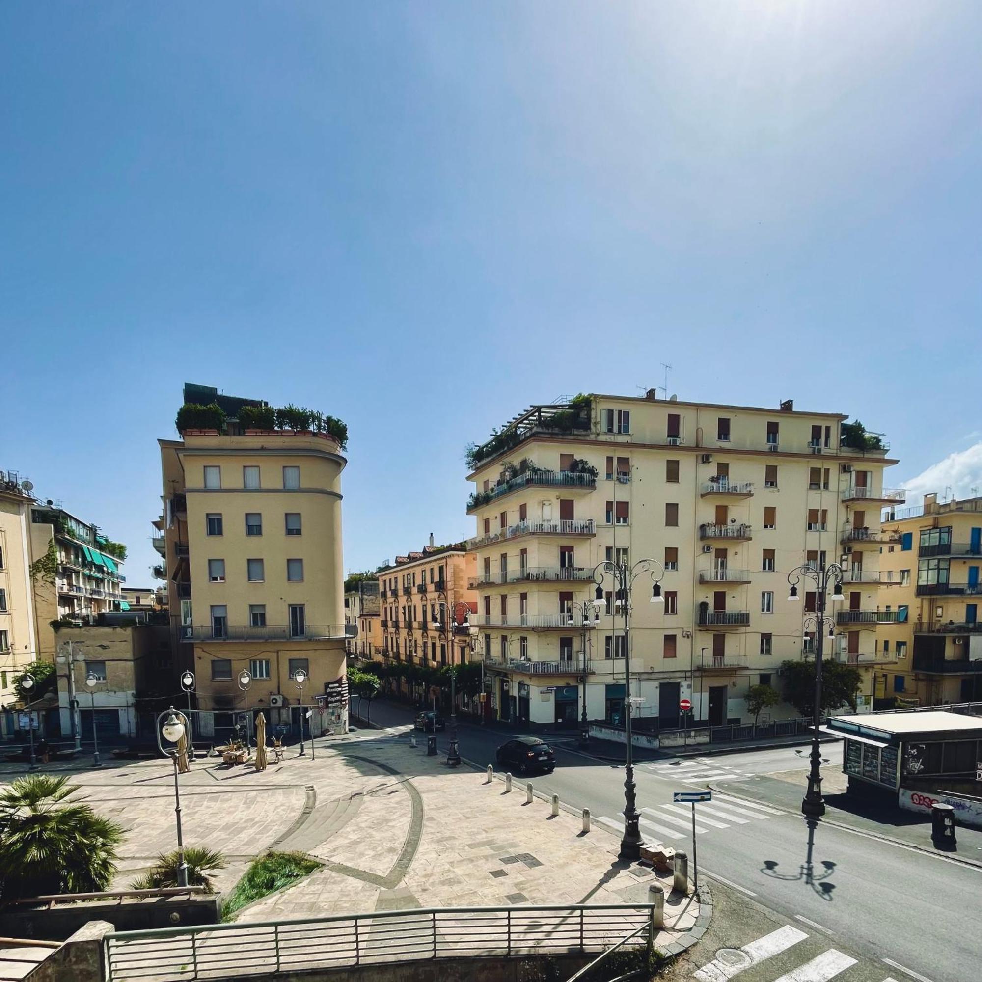 Bluceleste Salerno Centro Dış mekan fotoğraf